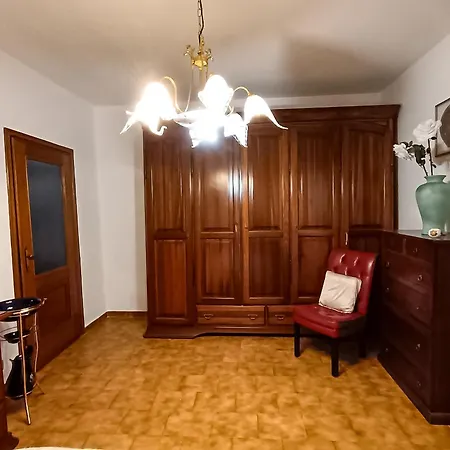 Casa Revignano, Nostalgica Oasi Dei Nonni 3* La Loggia