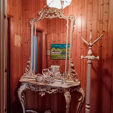 ホテル Casa Revignano, Nostalgica Oasi Dei Nonni La Loggia