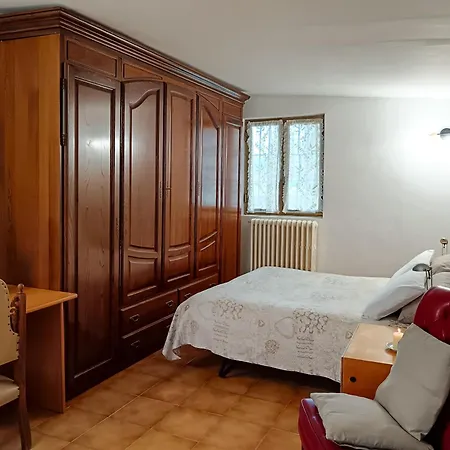 Casa Revignano, Nostalgica Oasi Dei Nonni ホテル La Loggia