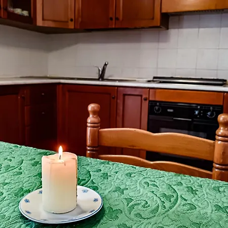 Casa Revignano, Nostalgica Oasi Dei Nonni La Loggia