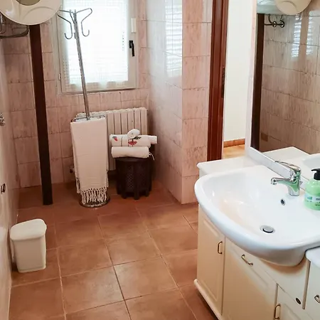 Casa Revignano, Nostalgica Oasi Dei Nonni ホテル La Loggia